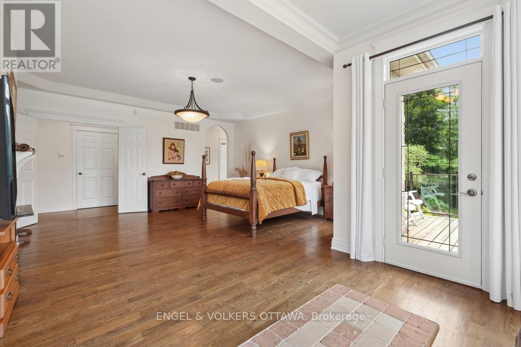 6043 KNIGHTS DRIVE - Image 18