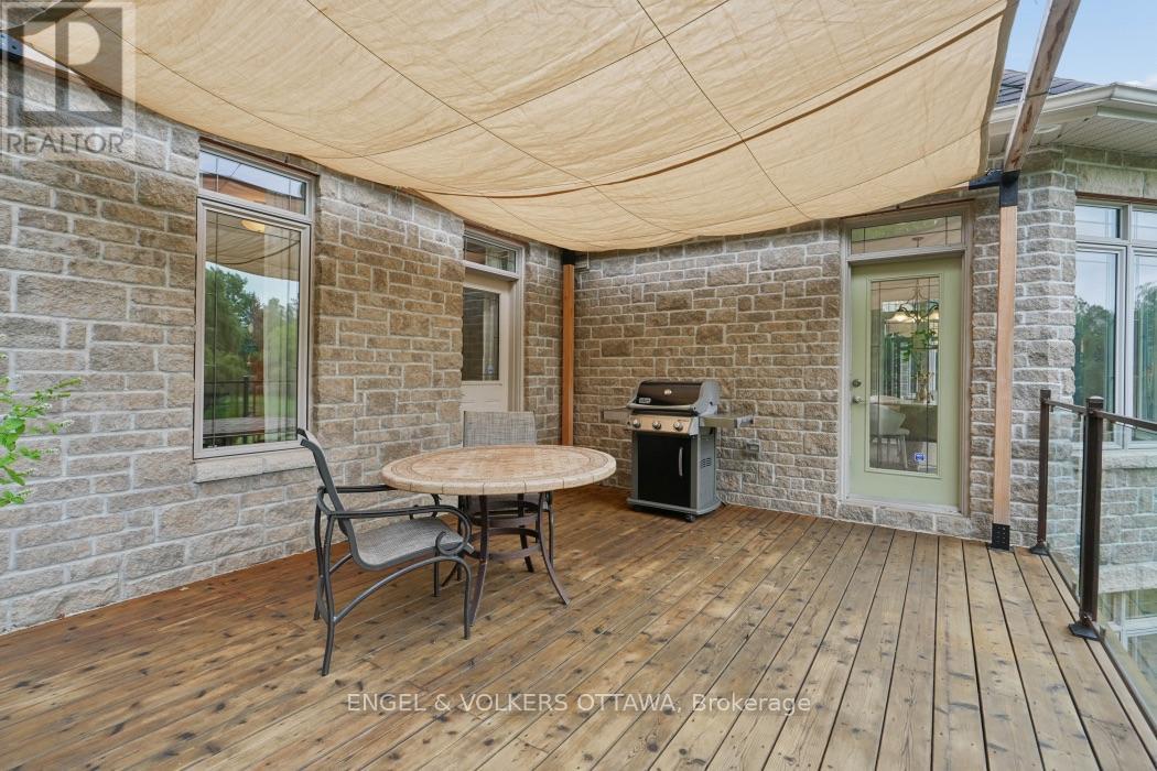 6043 KNIGHTS DRIVE - Image 25