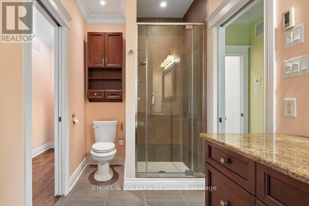 6043 KNIGHTS DRIVE - Image 30