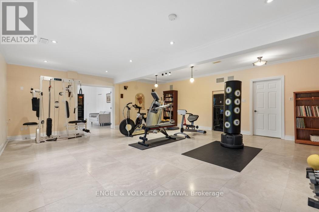 6043 KNIGHTS DRIVE - Image 33