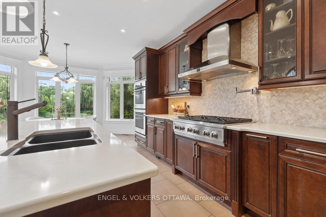 6043 KNIGHTS DRIVE - Image 9