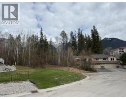 Lot 6 Aspen Grove Place, Fairmont Hot Springs, BC V0B1L1 Photo 11