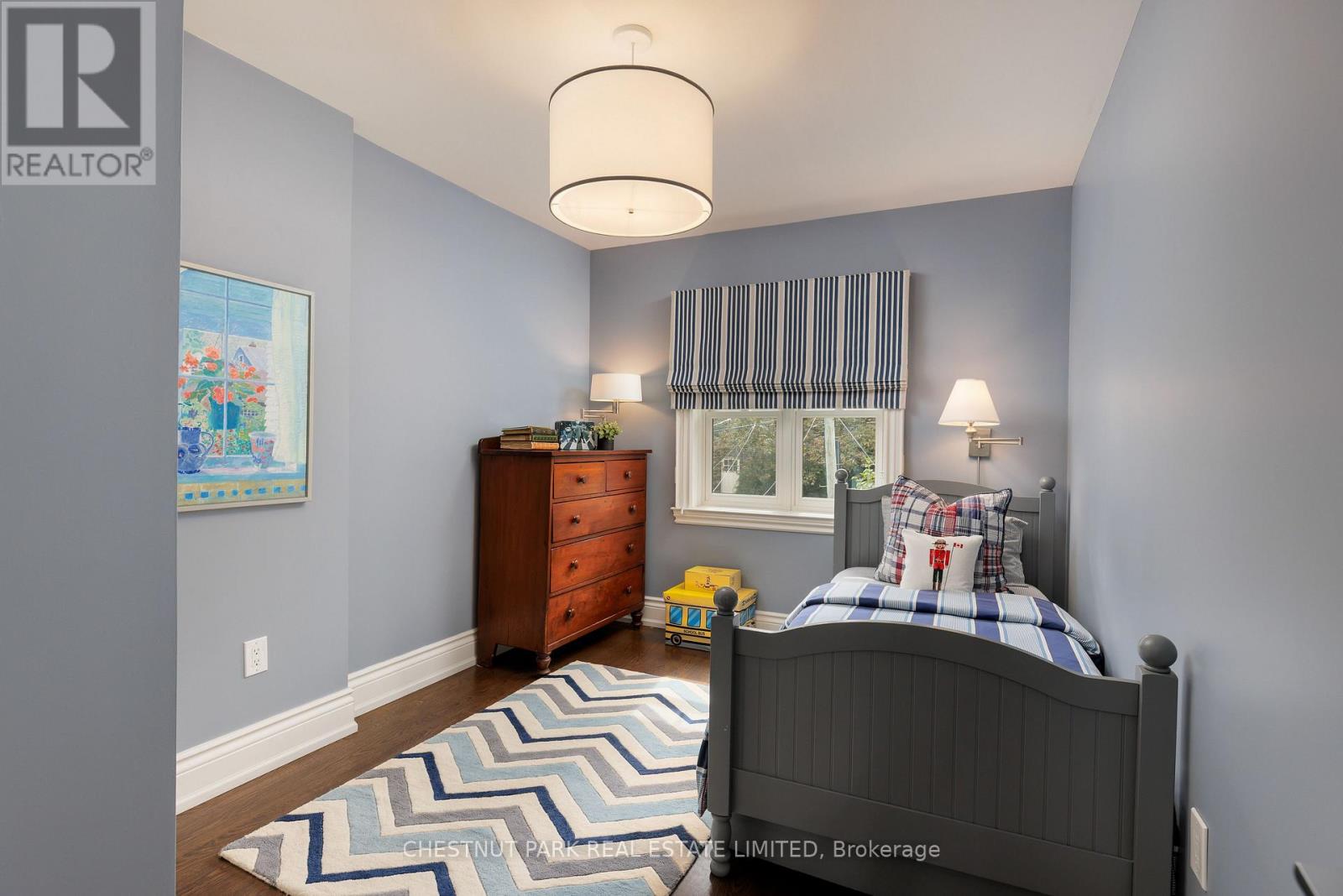 128 MANOR ROAD E - Image 33