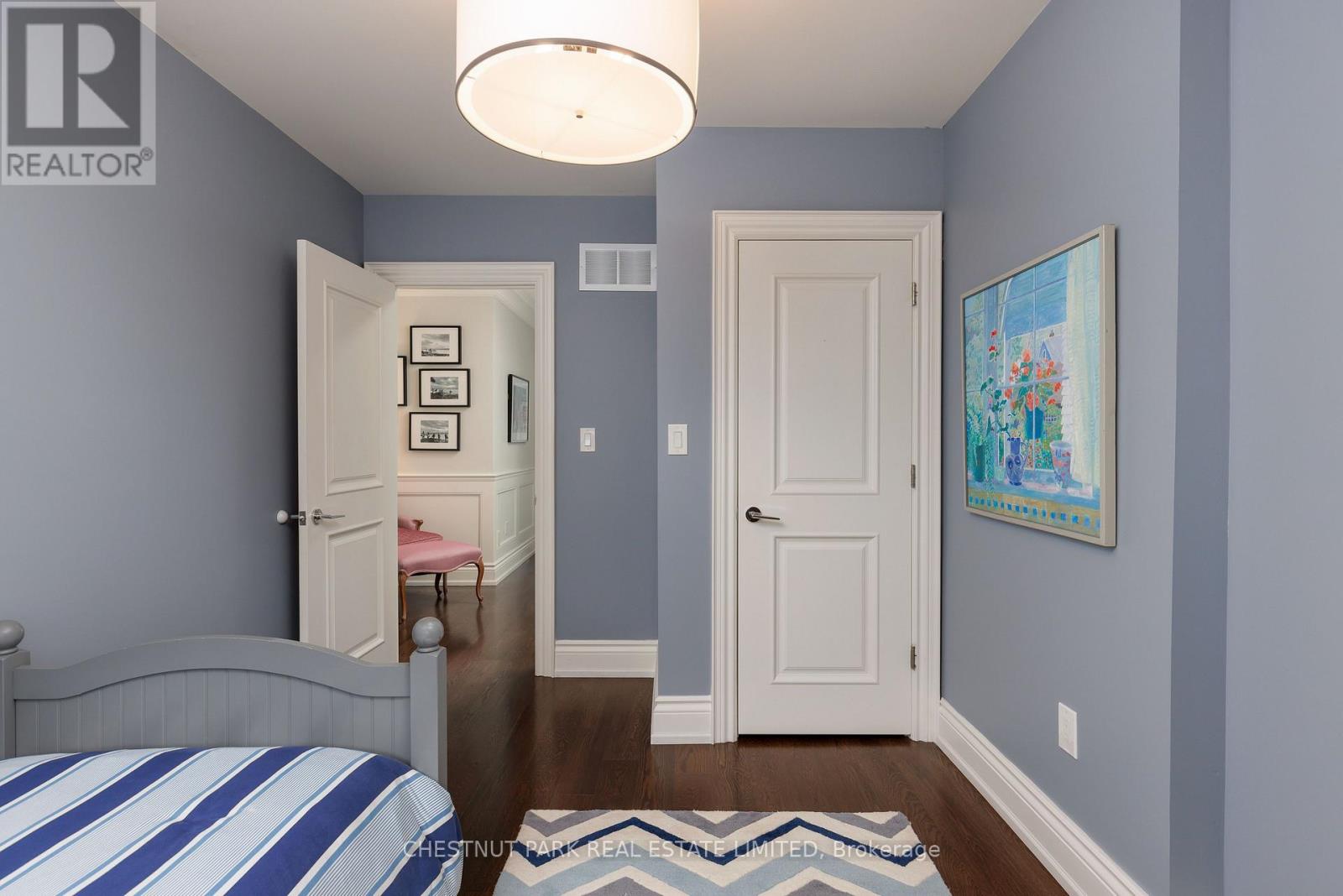 128 MANOR ROAD E - Image 34