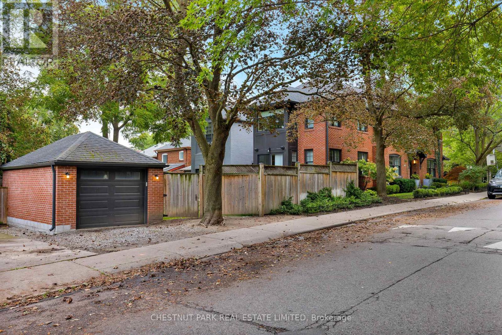 128 MANOR ROAD E - Image 46