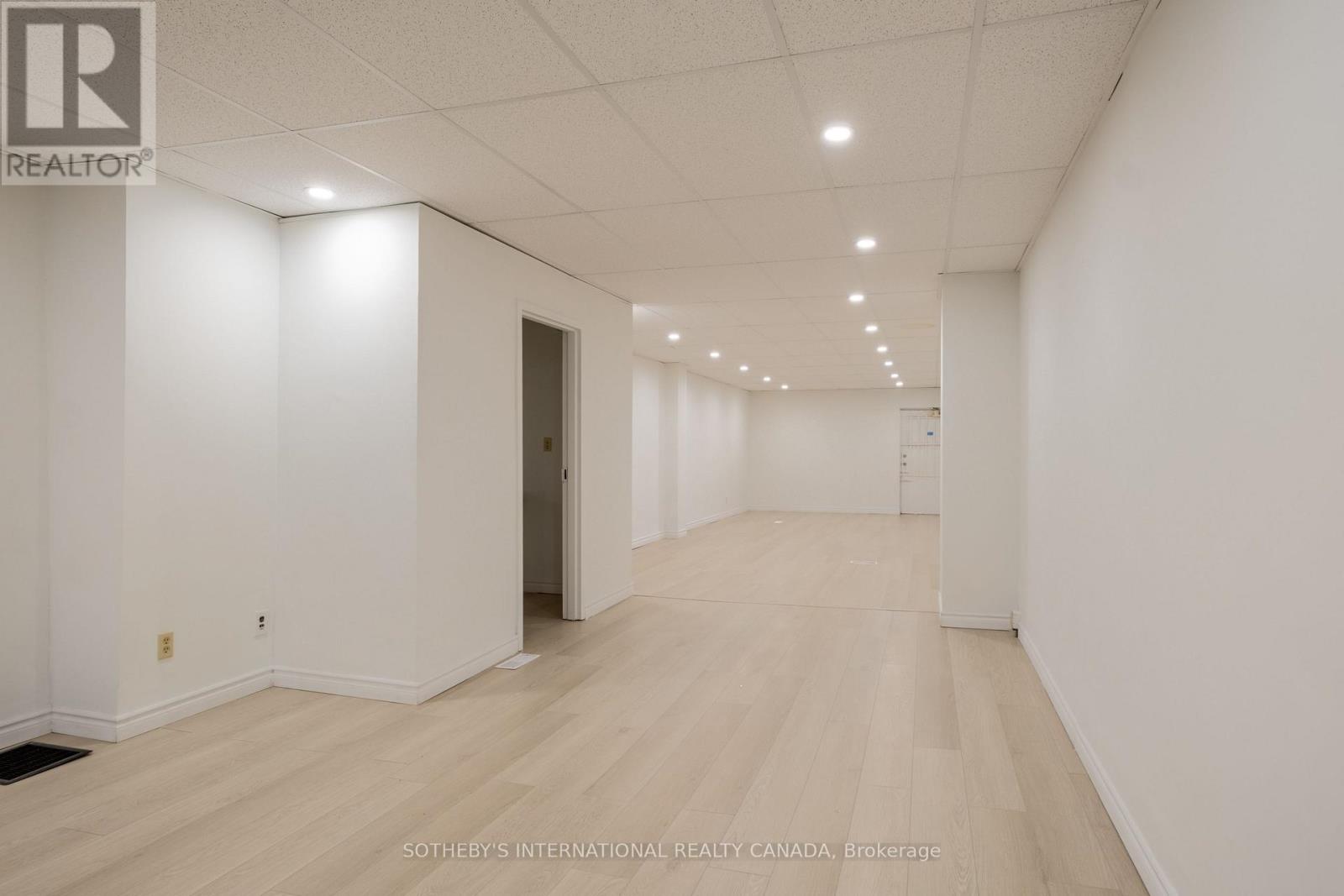 Photo of 641 ST CLAIR AVENUE W