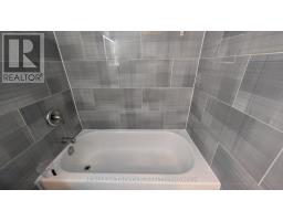 #607 - 5 Massey Square, Toronto, ON M4C5L6 Photo 18