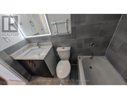 #607 - 5 Massey Square, Toronto, ON M4C5L6 Photo 8