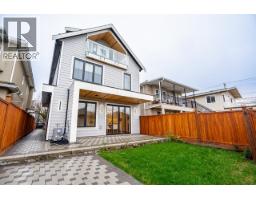 2 150 E 51st Avenue, Vancouver, BC V5X1C3 Photo 17