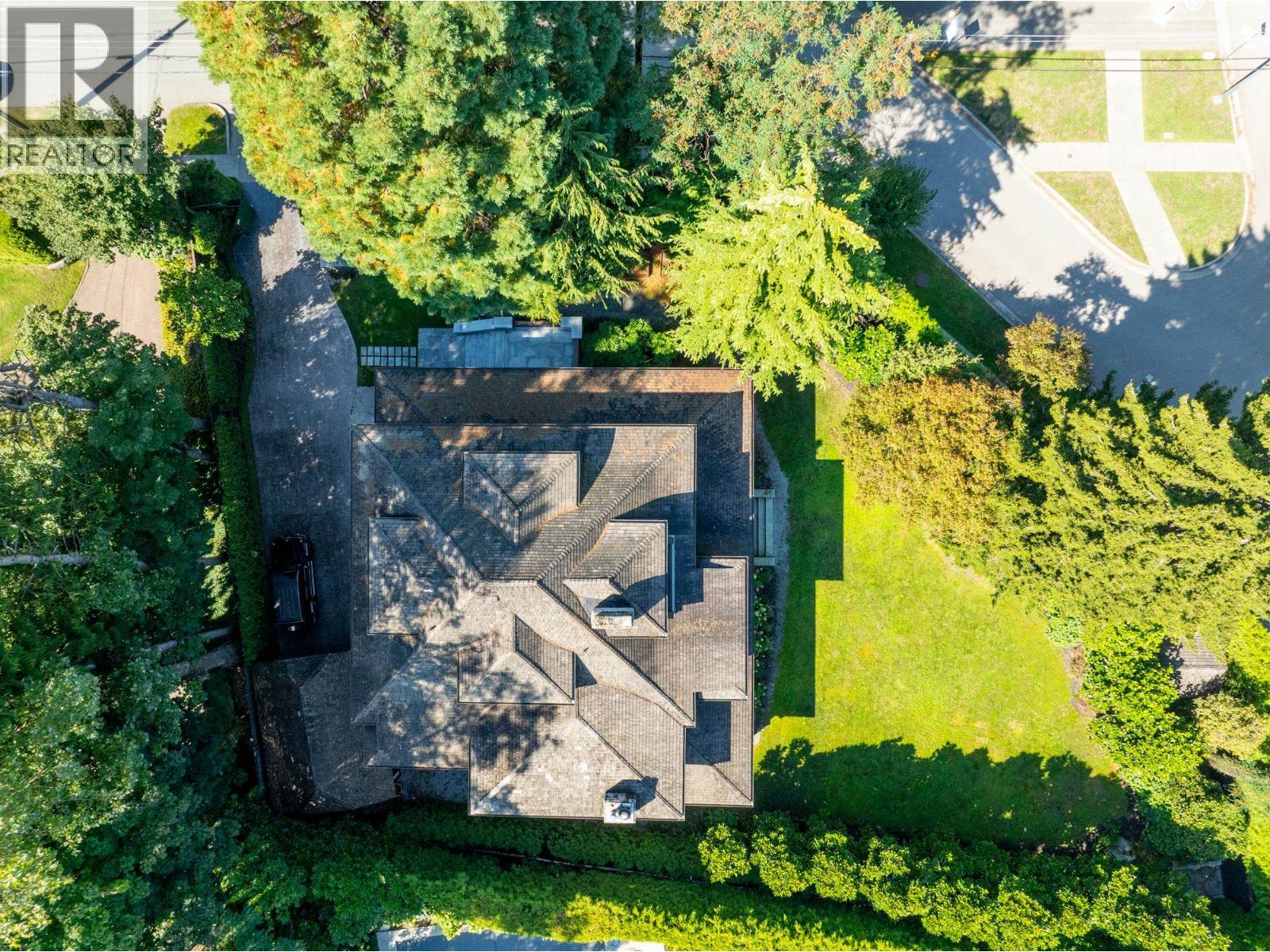 6 Bed, 7 Bath House for Sale in Vancouver – 3538 CYPRESS STREET, Vancouver – MLS# R3166765 - Image 37