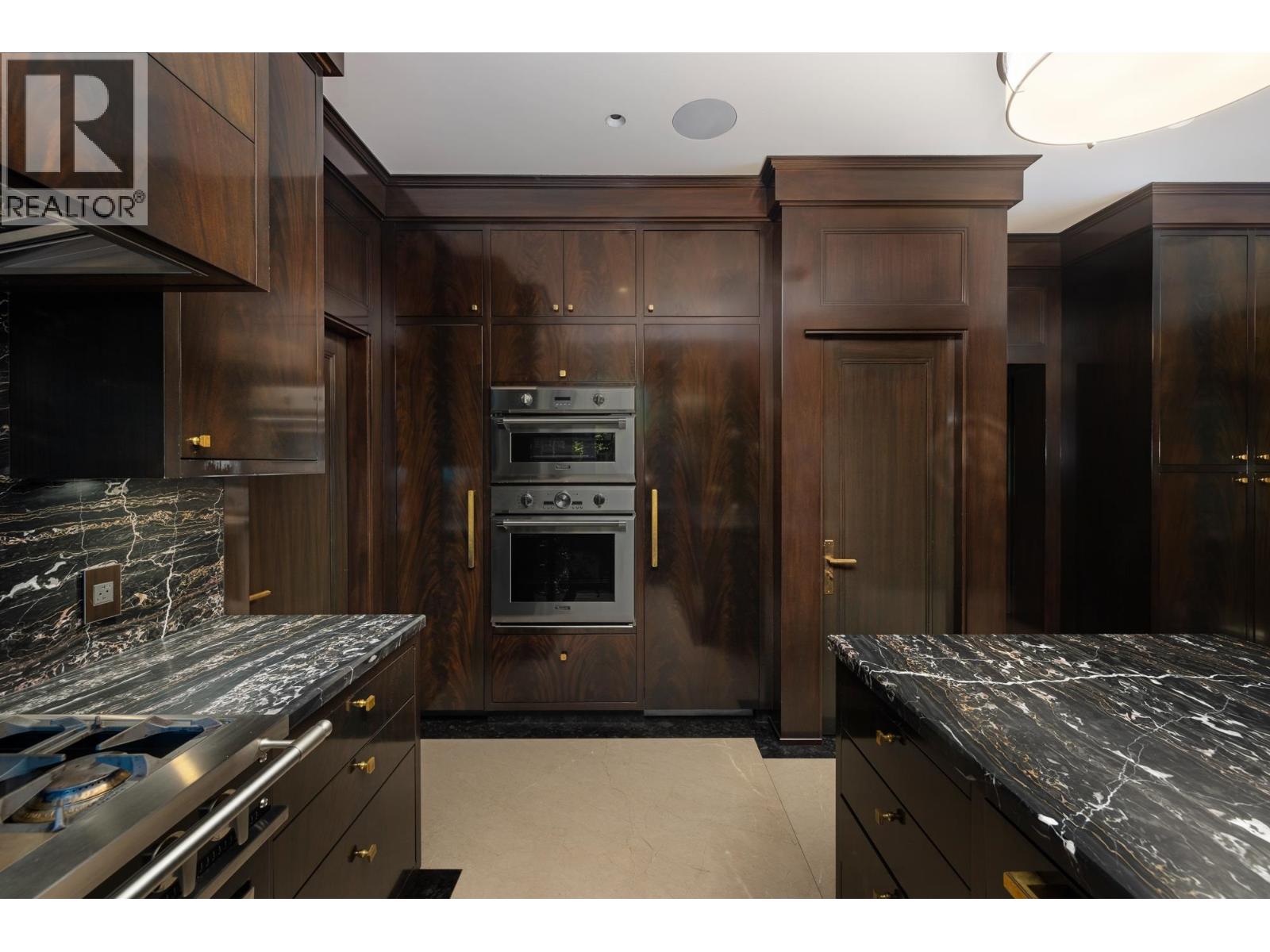 6 Bed, 7 Bath House for Sale in Vancouver – 3538 CYPRESS STREET, Vancouver – MLS# R3166765 - Image 9