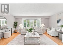 Family room - 101 Hill Drive, Aurora, ON L4G3A9 Photo 10