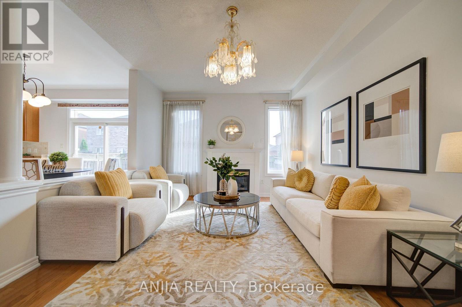 63 SAFFRON STREET, Markham photo 6