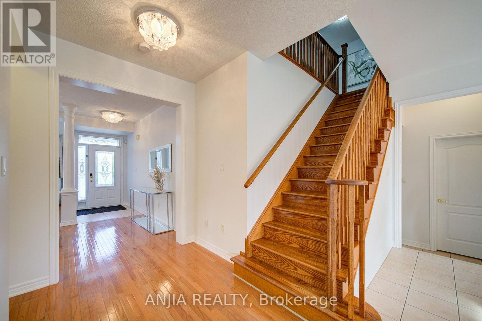 63 SAFFRON STREET, Markham photo 9