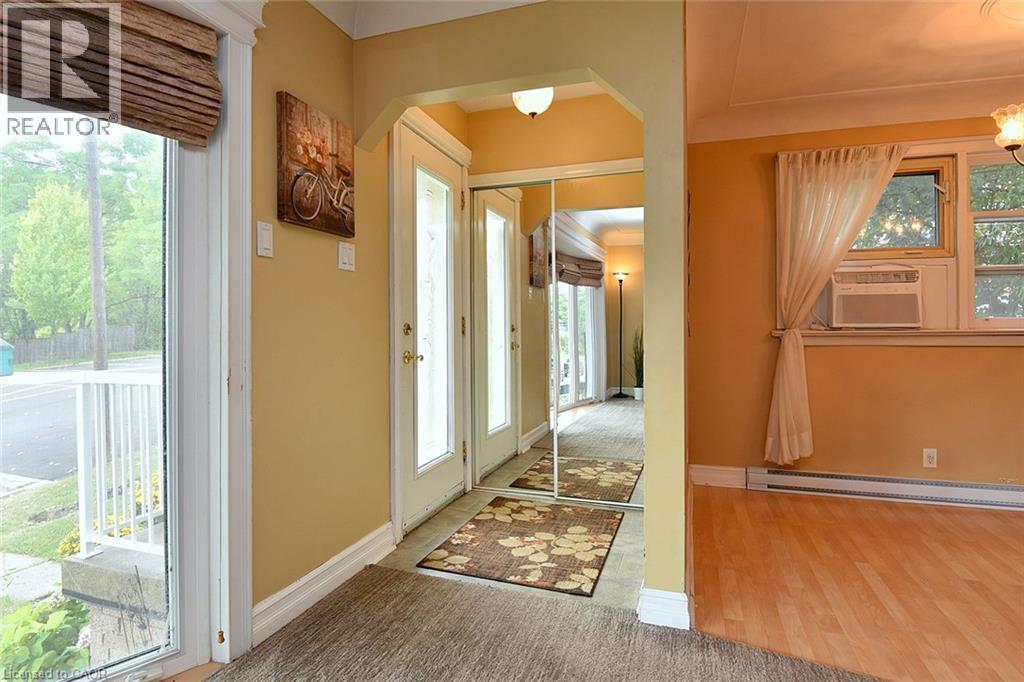 24 DELSEY Street - 8