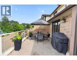 406 Craigleith Drive Unit# 1, Waterloo, ON N2L5T2 Photo 18