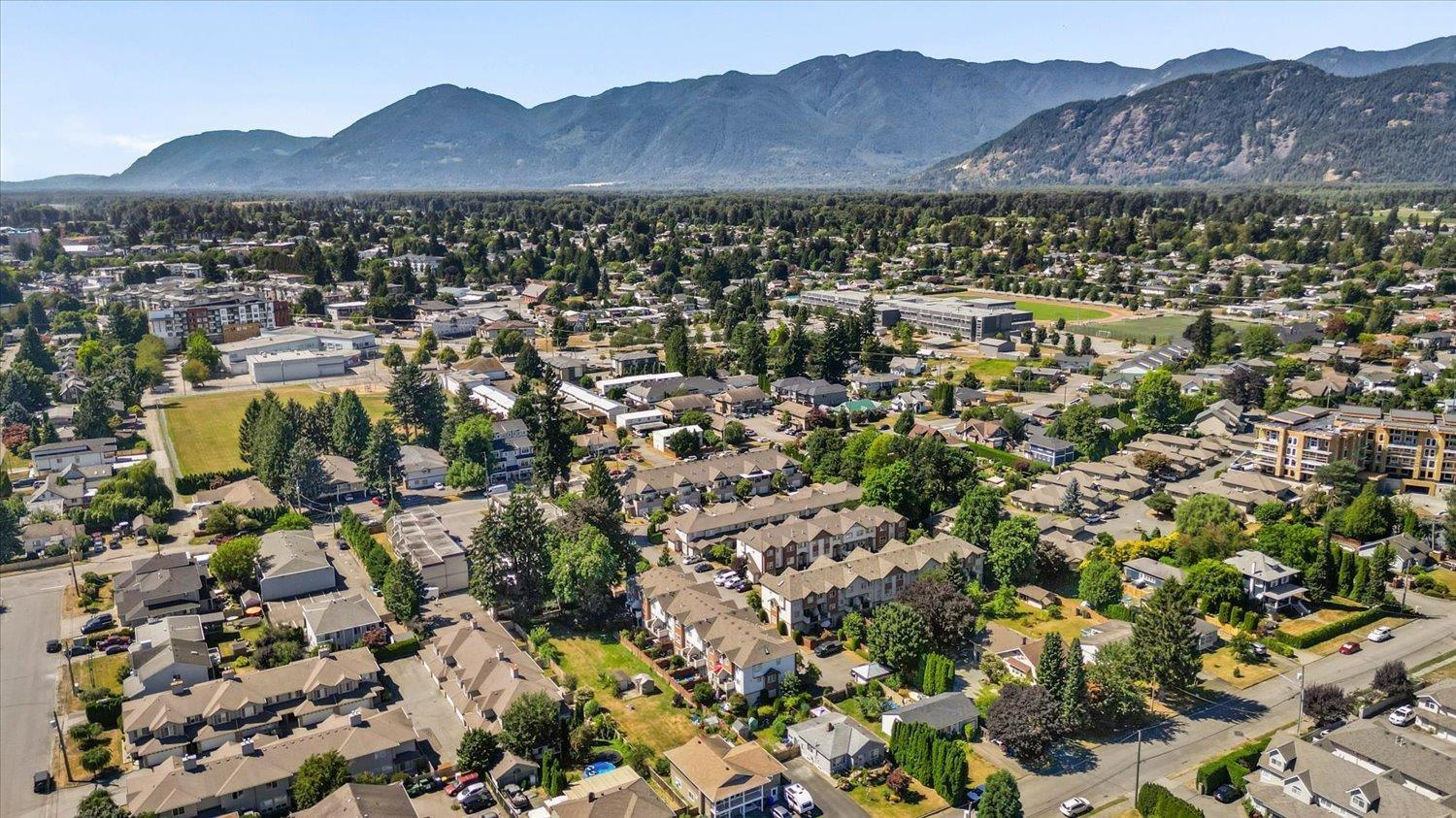 24 9470 HAZEL STREET, Chilliwack Proper East, Chilliwack
