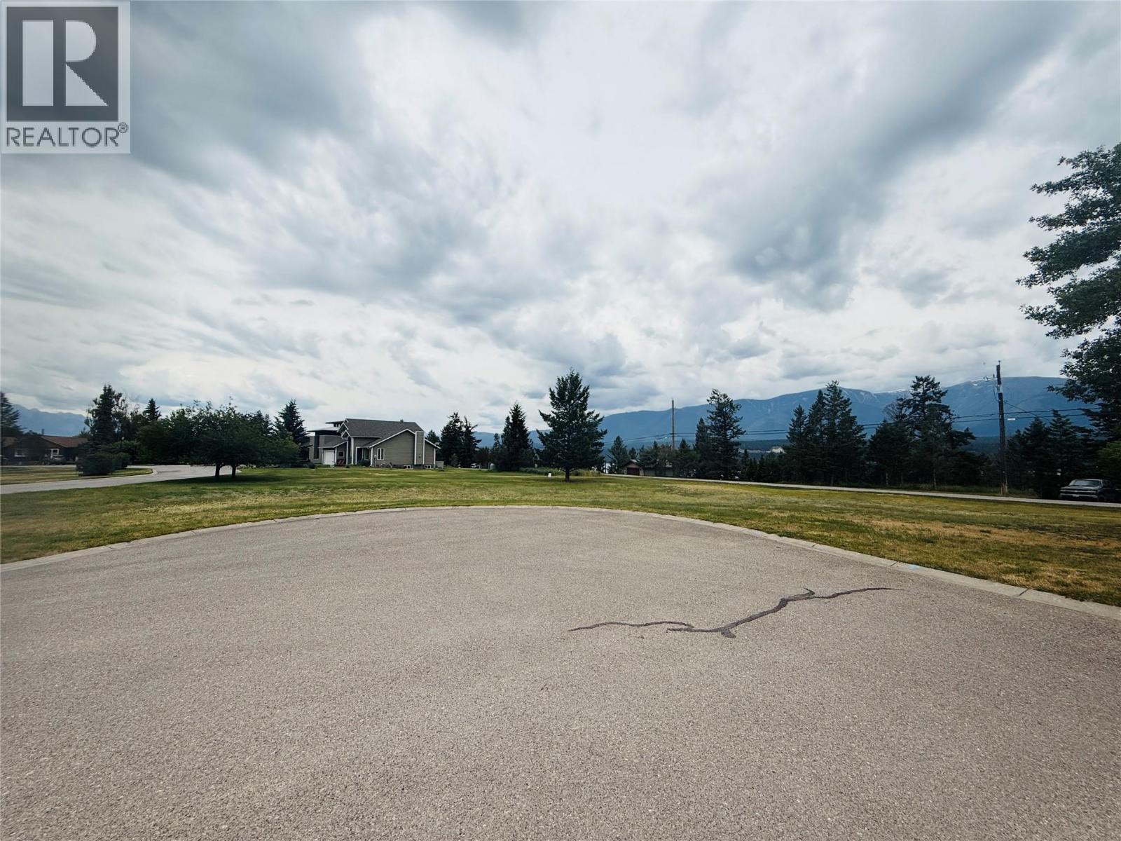 640 UPPER LAKEVIEW Road Unit# 5, Windermere