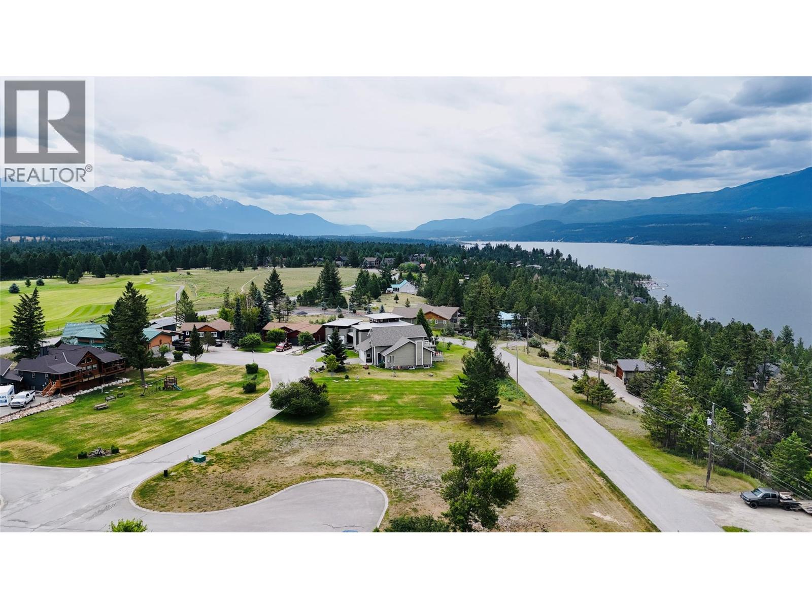 640 UPPER LAKEVIEW Road Unit# 5, Windermere