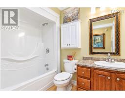 17 Beckwith Drive, Berwick, NS B0P1E0 Photo 32
