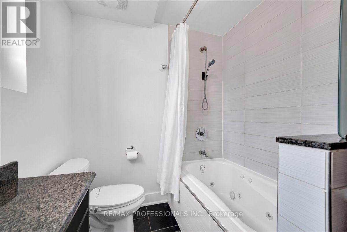 2580 LAKE SHORE BOULEVARD W - Image 31