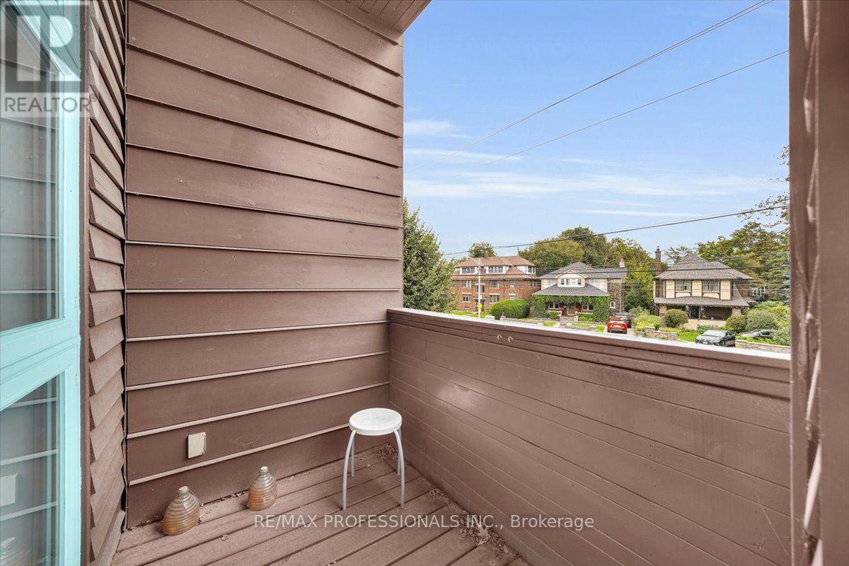 2580 LAKE SHORE BOULEVARD W - Image 34