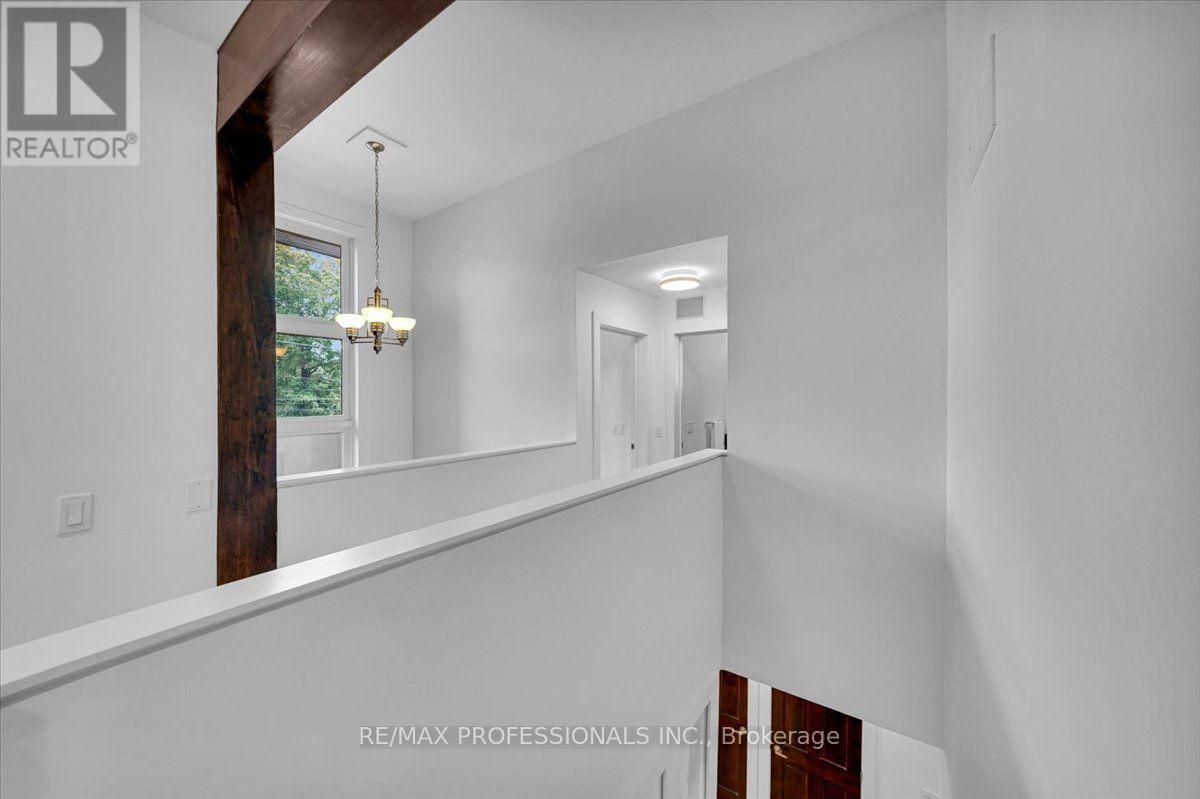 2580 LAKE SHORE BOULEVARD W - Image 35