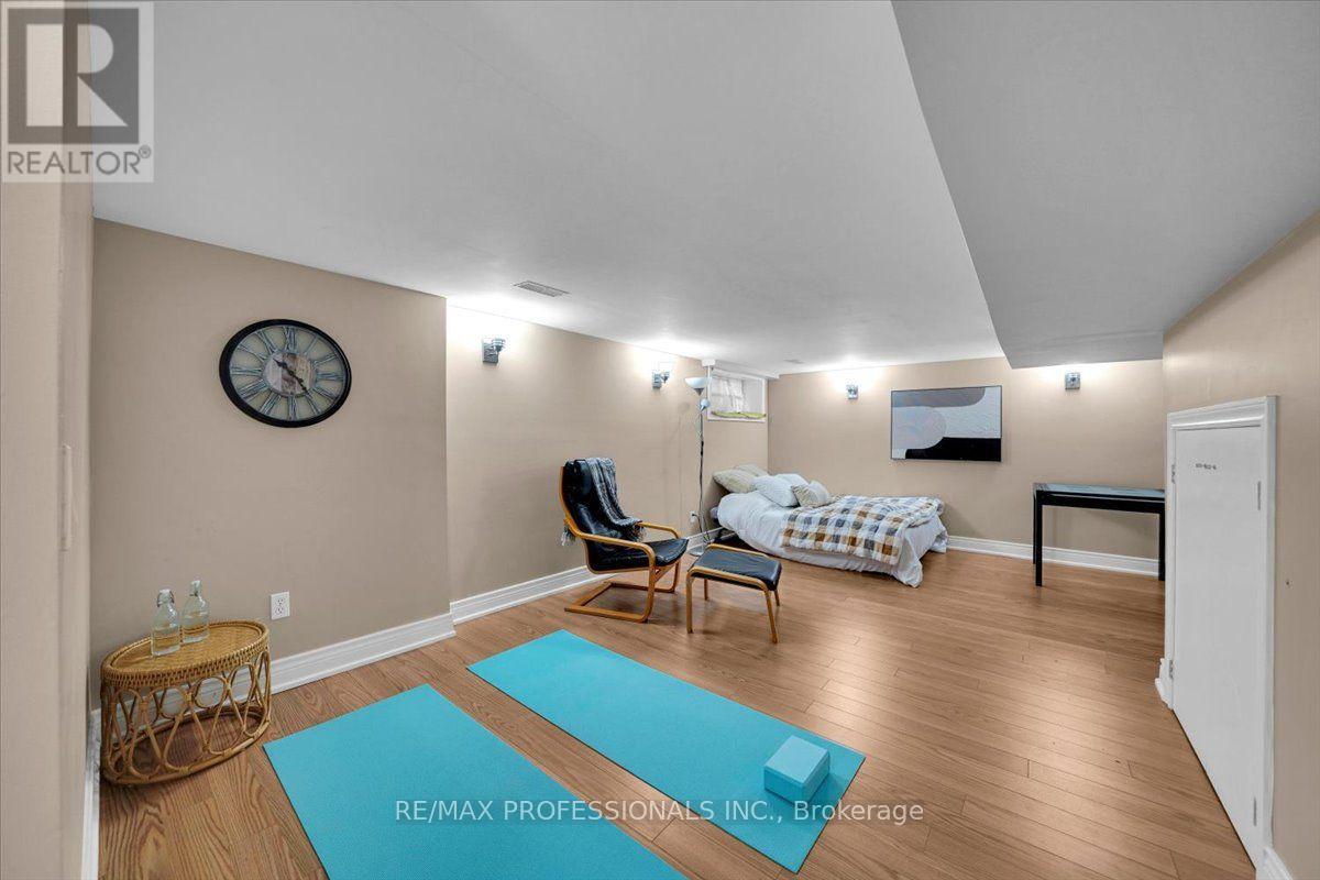 2580 LAKE SHORE BOULEVARD W - Image 37