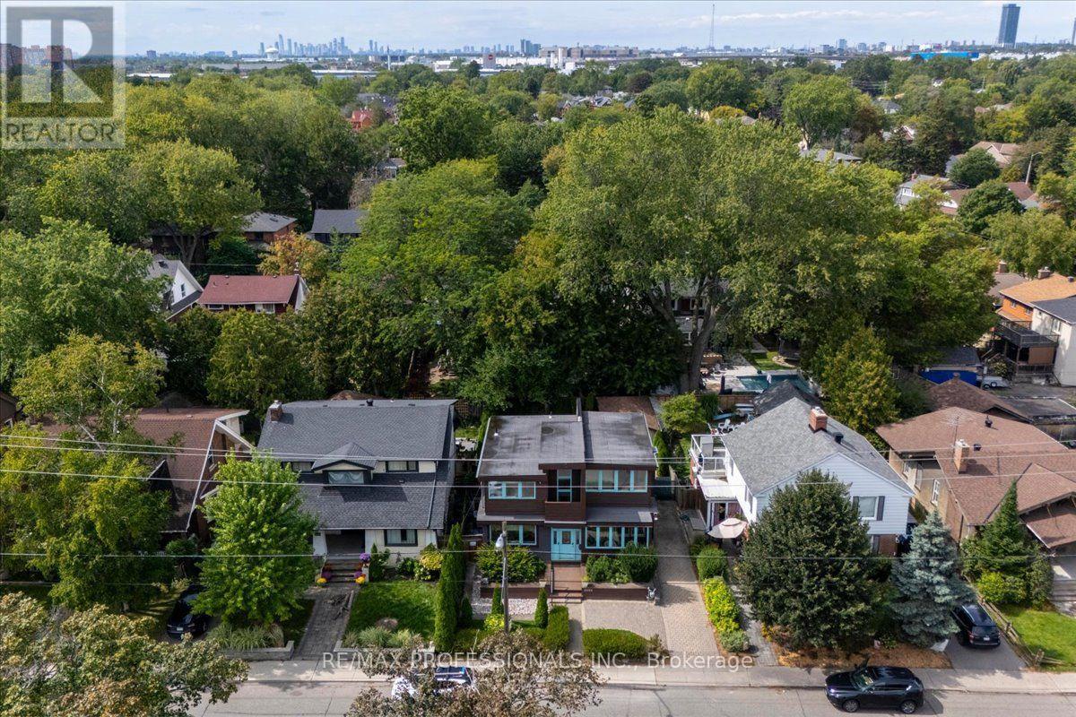 2580 LAKE SHORE BOULEVARD W - Image 46