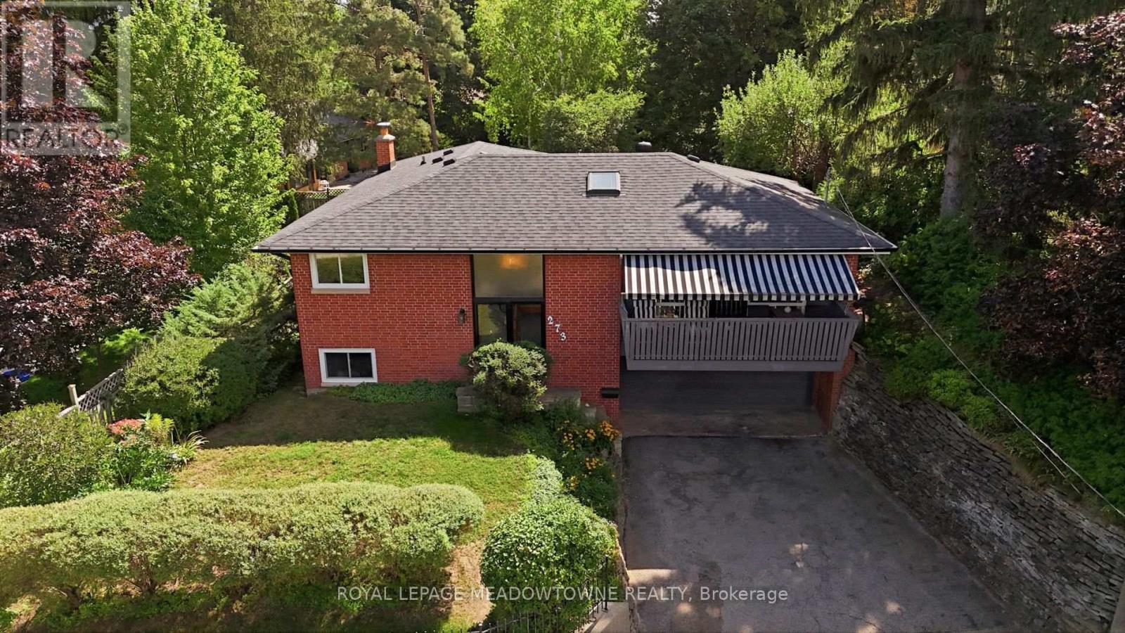 Photo of 273 Maple Avenue