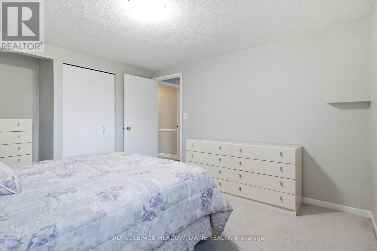 273 MAPLE AVENUE - 29