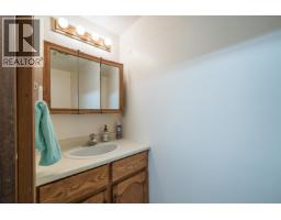 2240 Canan Way, Prince George, BC V2K4H8 Photo 20