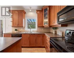 17 Nelles Street, Halton Hills, ON L7J2Y7 Photo 24