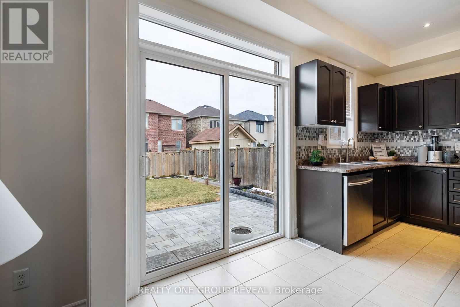 67 Buxton Lane, Clarington, ON photo 13