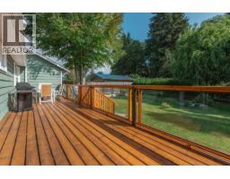 320 Cochrane Road, Gibsons, BC V0N1V8 Photo 16