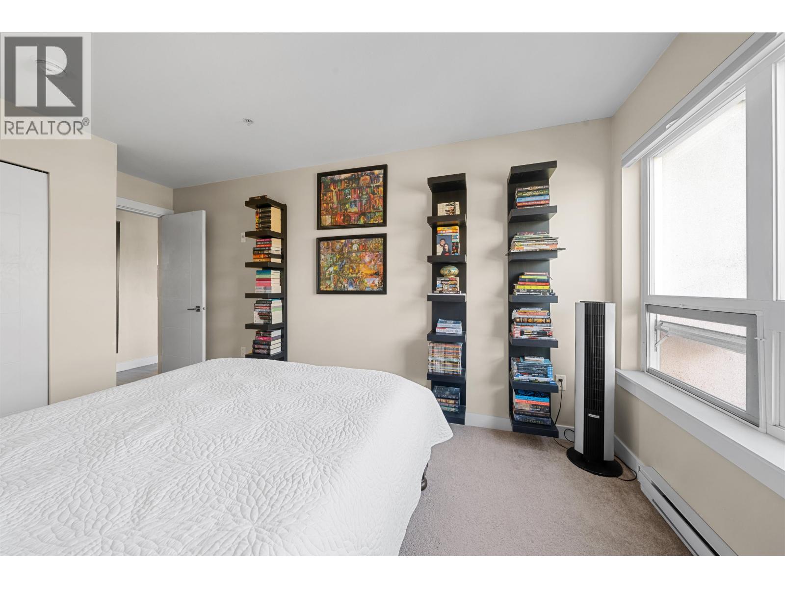 #208-4815 55B Street, Delta