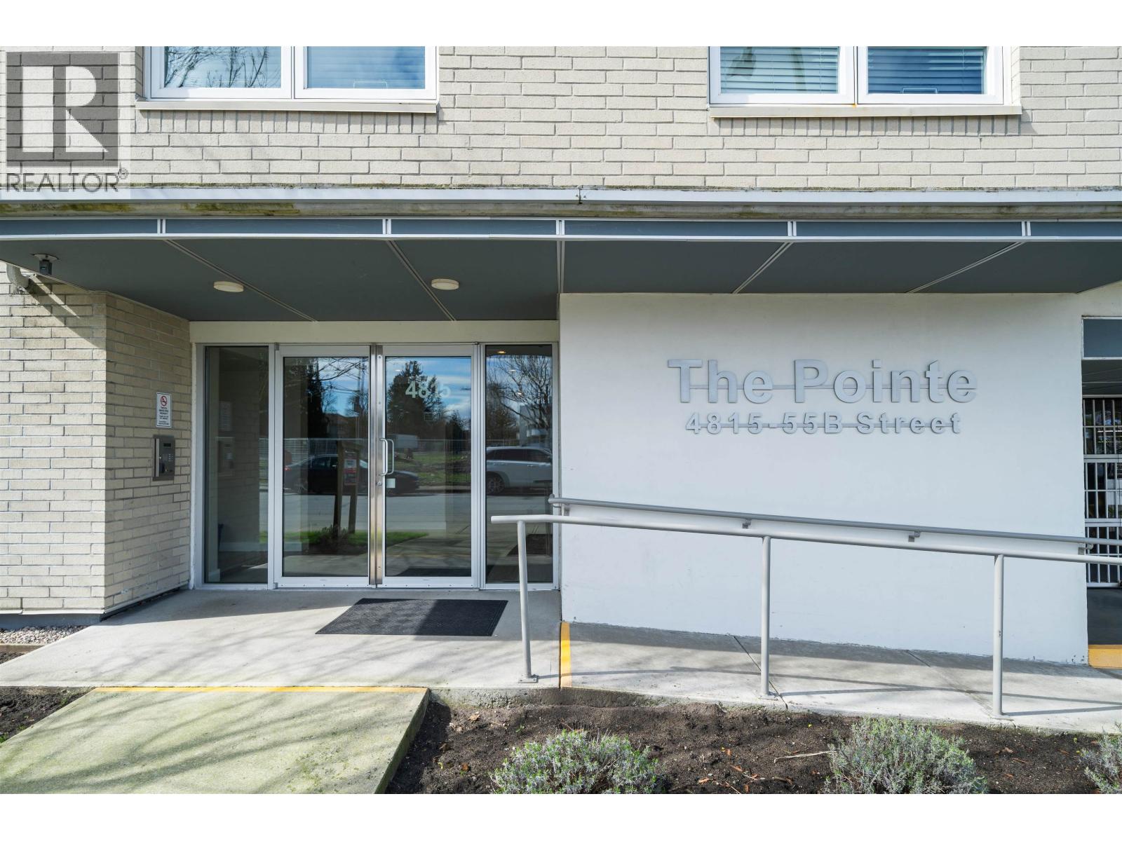 #208-4815 55B Street, Delta
