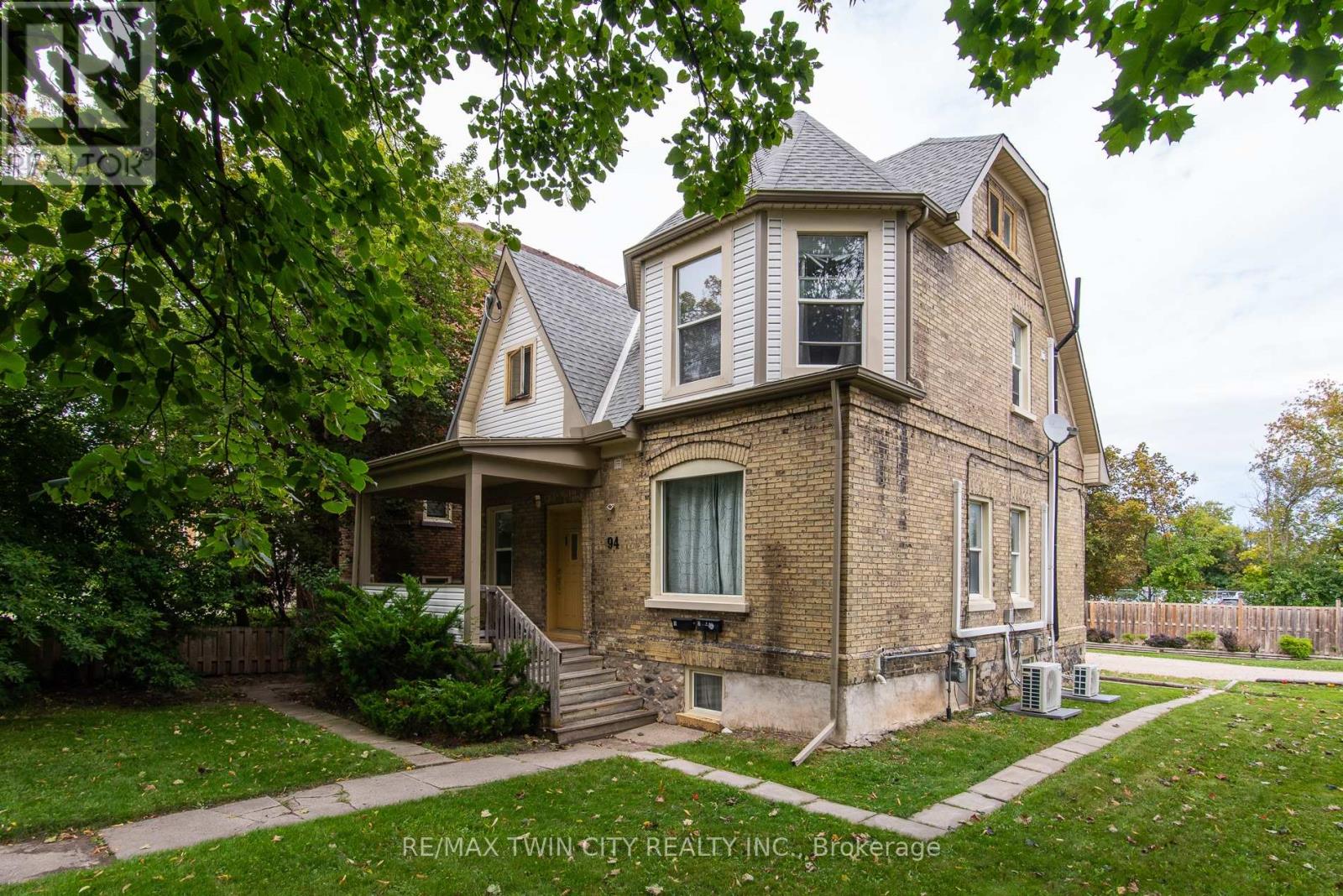 94 MARGARET AVENUE - 1