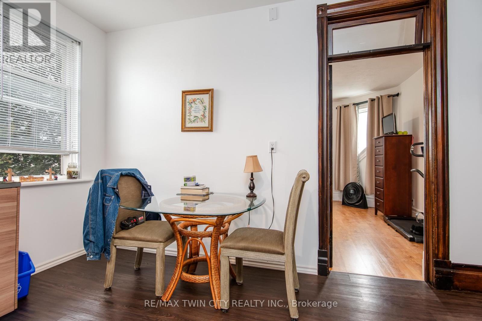 94 MARGARET AVENUE - 30
