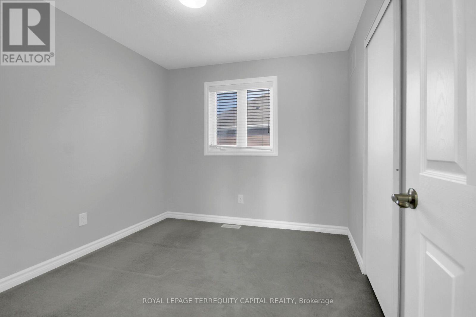 116 UNITY PLACE - 34