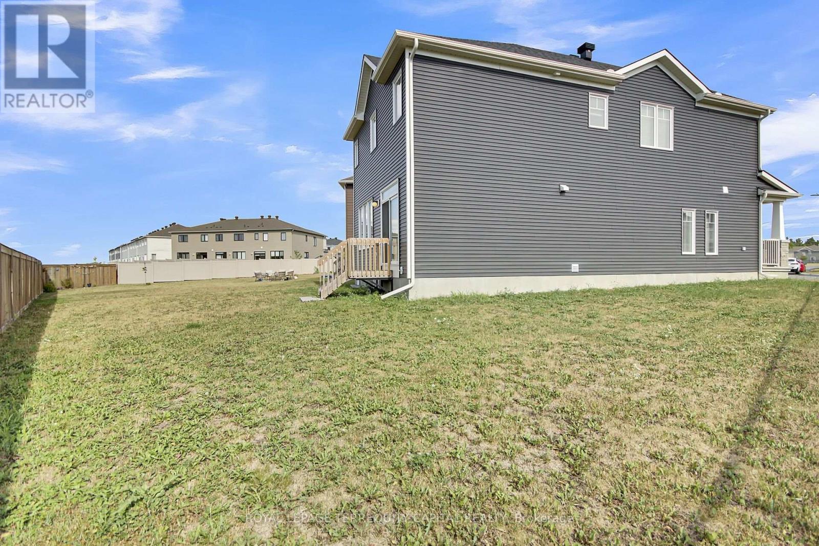 116 UNITY PLACE - 48