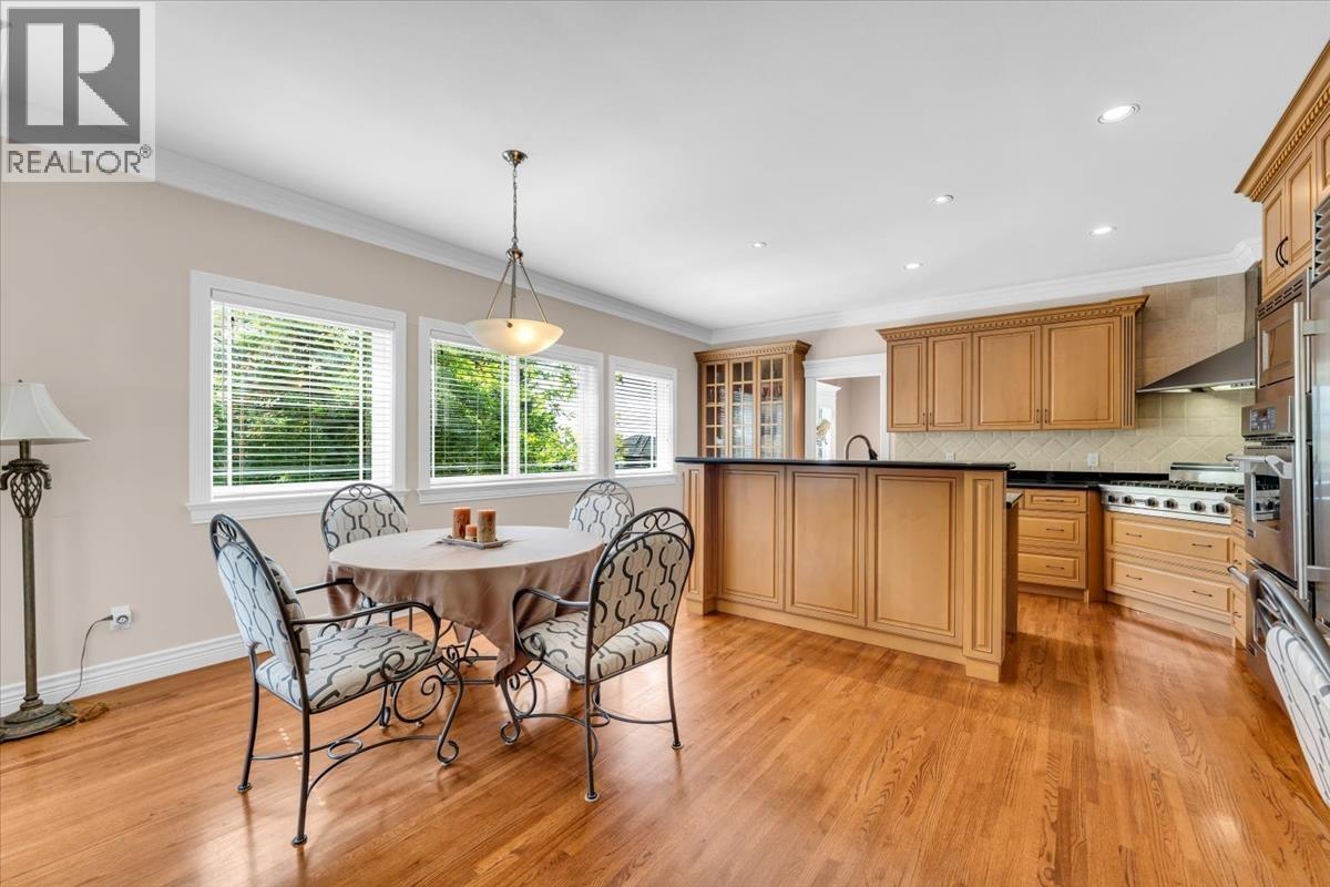 6 Bed, 6 Bath House for Sale in Coquitlam – 1583 PARKWAY BOULEVARD, Coquitlam – MLS# R3166660 - Image 9
