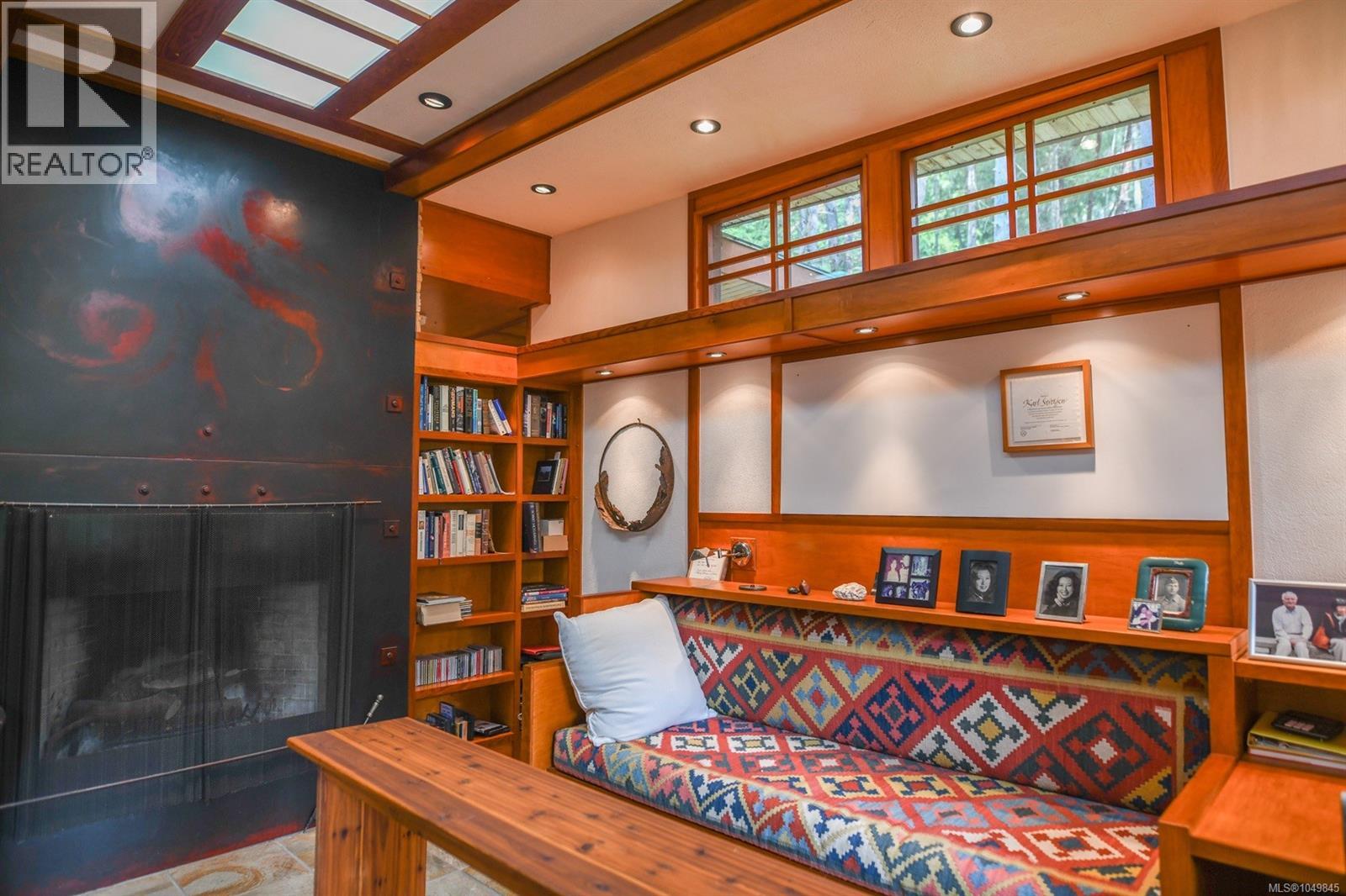 3326 Port Washington Rd - Image 62
