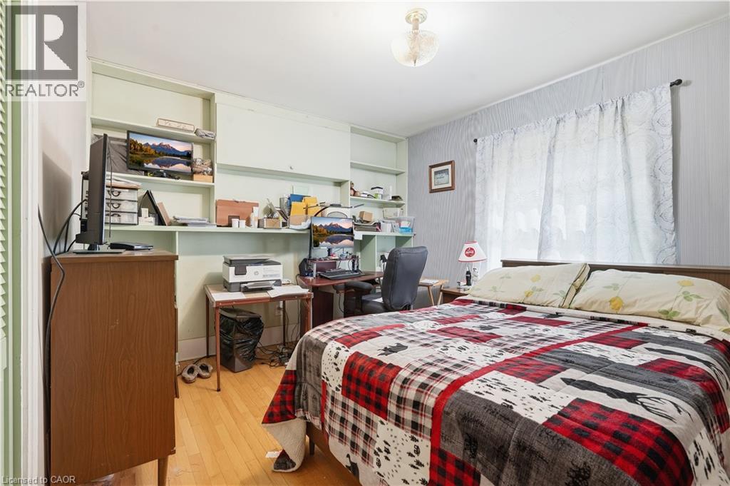24 BARTON Street - Image 10