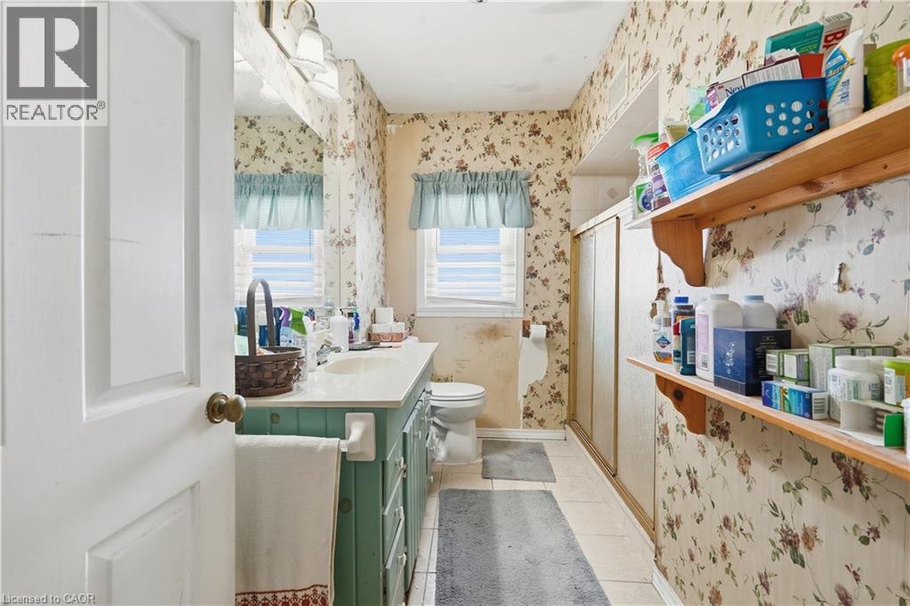 24 BARTON Street - Image 11