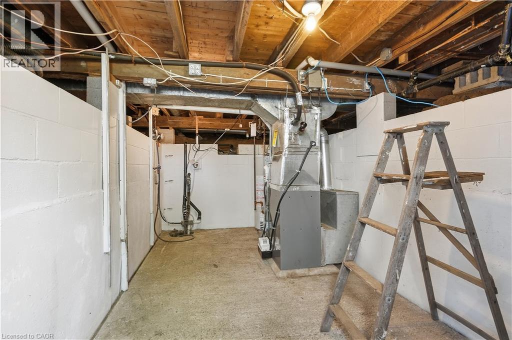 24 BARTON Street - Image 15