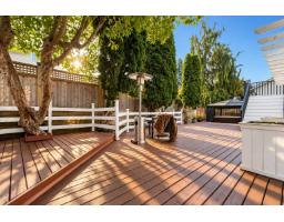 15573 Finlay Court, White Rock, BC V4B5H3 Photo 18