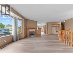 3pc Bathroom - 5403 64 Street, Camrose, AB T4V4L7 Photo 6