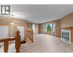 Family room - 5403 64 Street, Camrose, AB T4V4L7 Photo 7