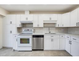 100 32691 Garibaldi Drive, Abbotsford, BC V2T5T7 Photo 7